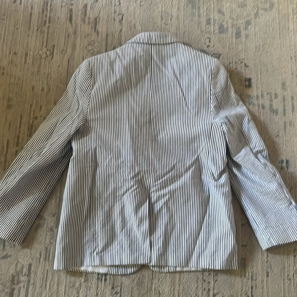 Nordstrom Navy and White seersucker Blazer - Picture 4 of 4